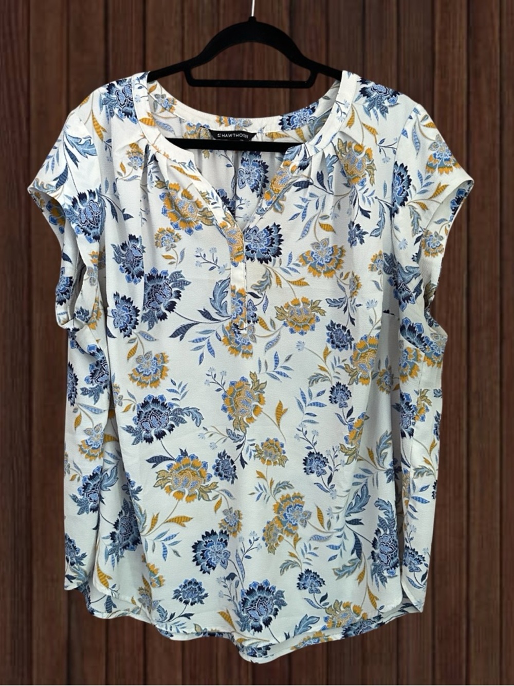 41 Hawthorn White Floral Short-Sleeve Blouse with Blue & Mustard Flowers
